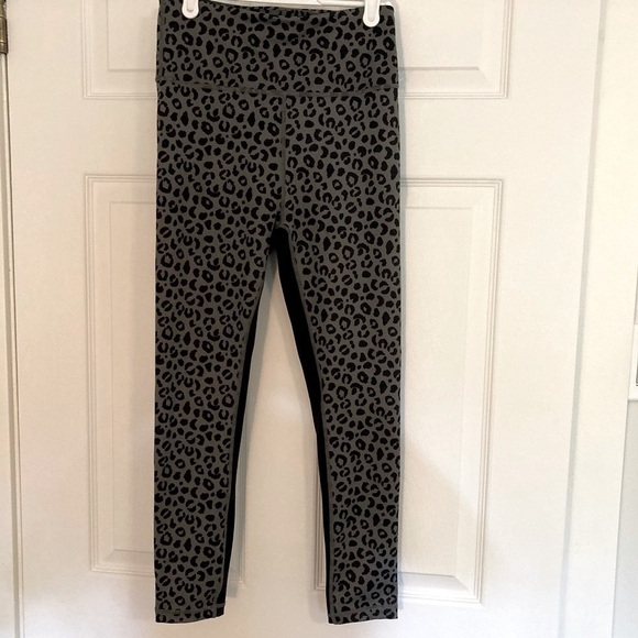 ALLFENIX CHARCOAL JAGGER 7/8 LEGGING - size small - Picture 2 of 9
